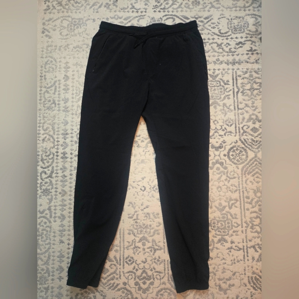 Men's UNRL joggers